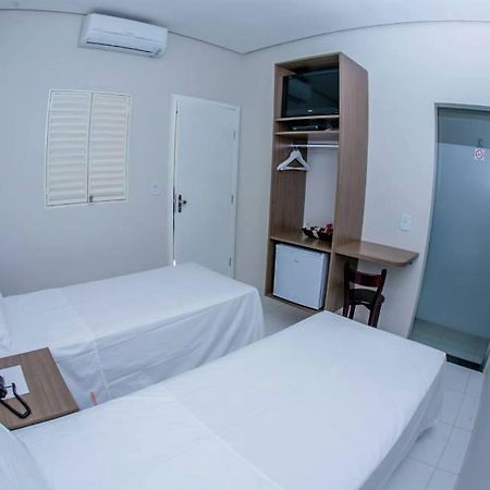 Hotel Império Paranaíba Esterno foto